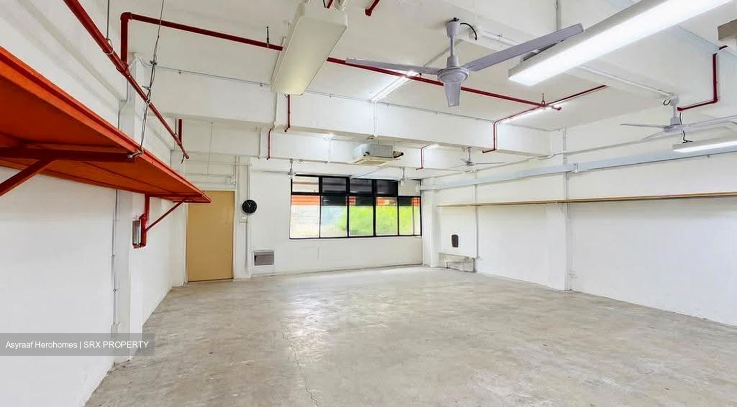 Kallang Place (D12), Factory #636298031